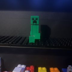lego Minecraft creeper