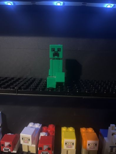 lego Minecraft creeper