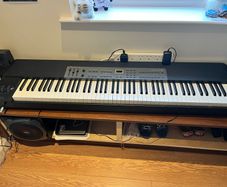 M-Audio Prokeys M88 Keyboard + Stand + Trust Speaker set w Sub-Woofer