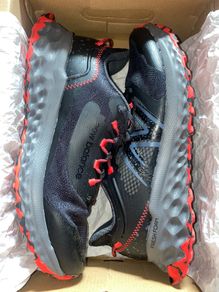 New balance training running shoes size 45