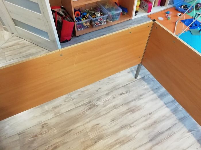 Corner desk frame