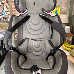 Osann car seat