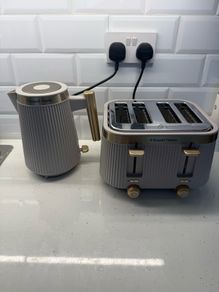 Russell Hobbs