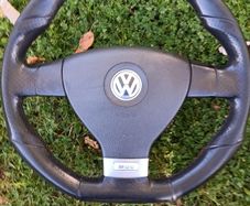 Mk5 GTI  steering wheel