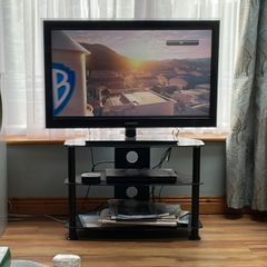 Free TV Stand Black Glass