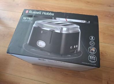 Russell Hobbs Retro  4-slice Toaster