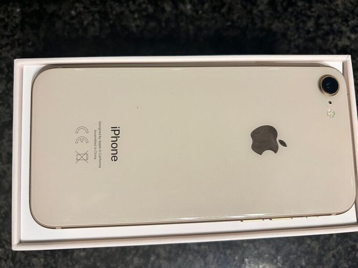iPhone 8
