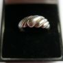 Vintage Sterling Silver Croissant Ring, 925 Hallmarked Silver Twisted Dome Ring size R - 3,4g Image 5