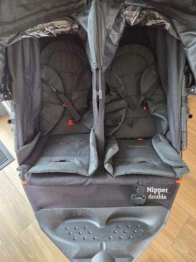 Out n about double nipper v5