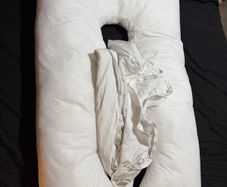 pregnancy pillow
