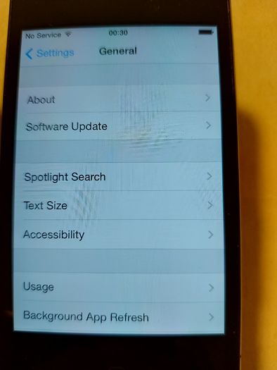 Apple Iphone 4, Black, 8GB, in excellent condition, Vodafone network