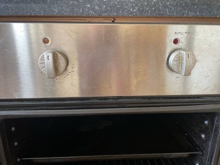 Oven in Good Working Condition