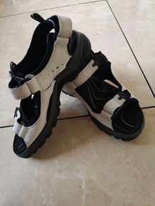 women's shoes