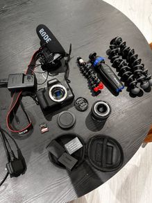 Canon EOS M50 Mark II Filmmaking Bundle + RODE Mic + 3 Tripods + 128GB SD