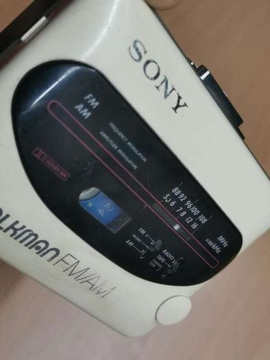 Sony WM-F38 Walkman Cassette Player