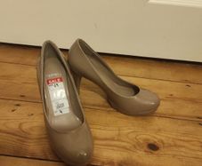 Carvela Heels Nude