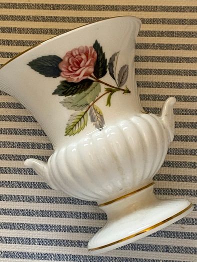 Wedgegood mini vase
