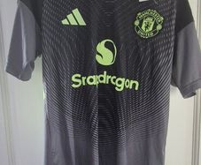 Man u Goalkeeper Jersey