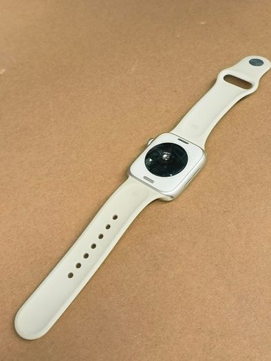 Apple Watch SE (2nd Gen) LTE [GPS + Cellular, 44mm] - Starlight Aluminium Case