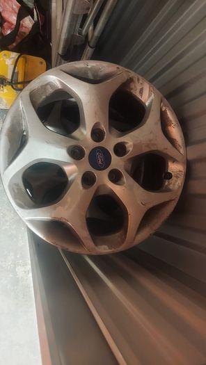 Ford rims 215/55/16