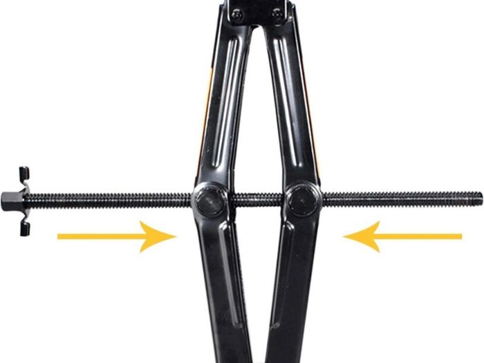 Scissor Jack is 2tons Labor-saving Design, Thickened Steel Plate. It Can Be Used With Electric Drill, Suitable for Cars and Sports Utility Vehicles (FREE POSTAGE)