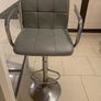 Kitchen island and stools from ikea like new Image 10