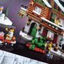 LEGO Christmas Winter Set 10325 Image 5