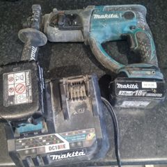 makita  sds 2 battery works perfect