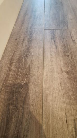 7mm Grey java laminated flooring supply&fit available