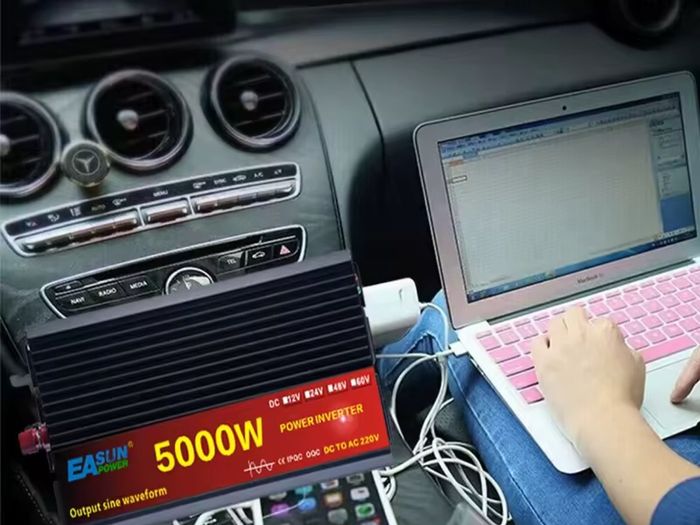 5000W pure sine wave 12v To 220v AC Voltage Converter/INVERTER Car Micro Inverter