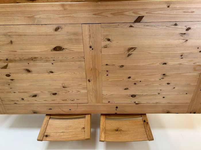 Dining Table with 4 chairs + bench