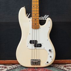 Fender PB57 Precision Bass 1999 - 2002 - Vintage White