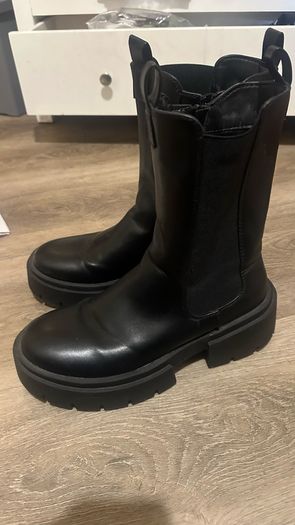 boots size