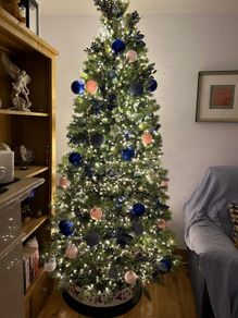Puleo 7.5ft Slim Kensington Tree