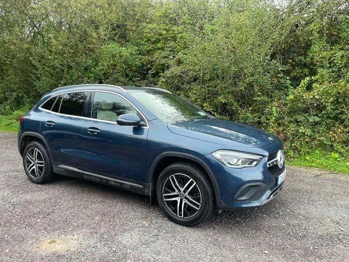 Mercedes-Benz GLA 180d