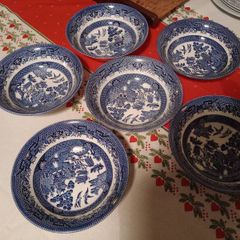 Churchill Willow bowls