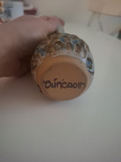 vintage scupture vase Dun Caoin
