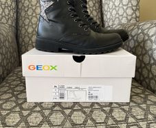 Girls' Boots