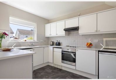 kitchen cabinet