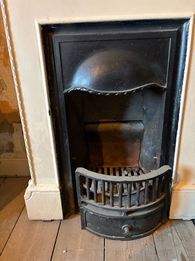Cast Iron fireplace with grate