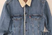 Levi Denim Trucker Jacket Mens Small