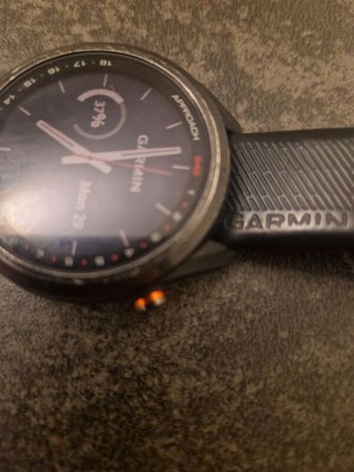 Garmin S42 Golf watch