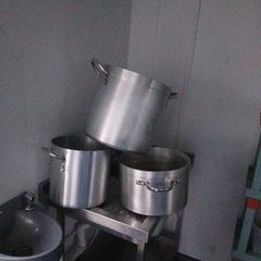 pots