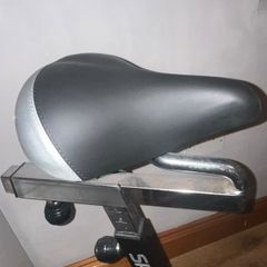 Spin L5 exercise bike