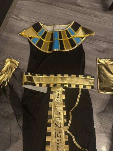girls costume