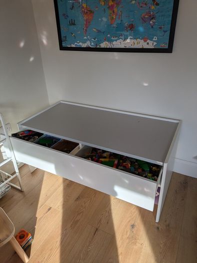IKEA Dundra play table