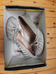 Womens Buffalo London shoes size 5