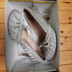 Womens Buffalo London shoes size 5