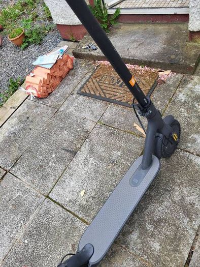 Electric scooter mi 1s