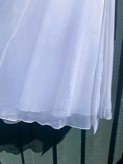 Beautiful Girl's White Dress 10/11 Yrs